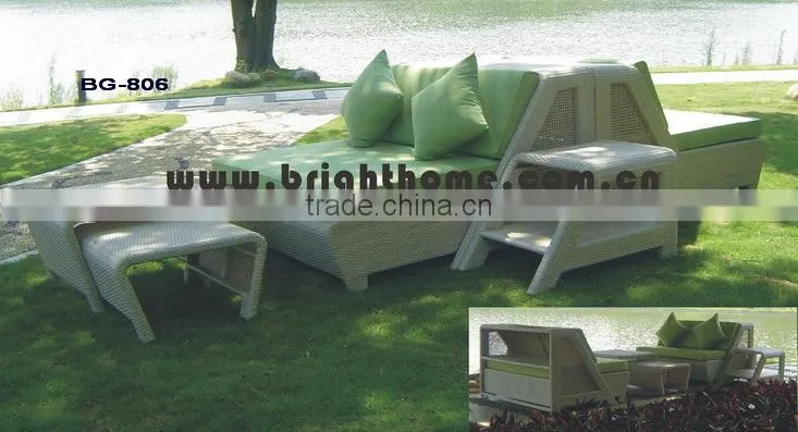 Ourdoor Rattan Two Seaters Sofa Bed