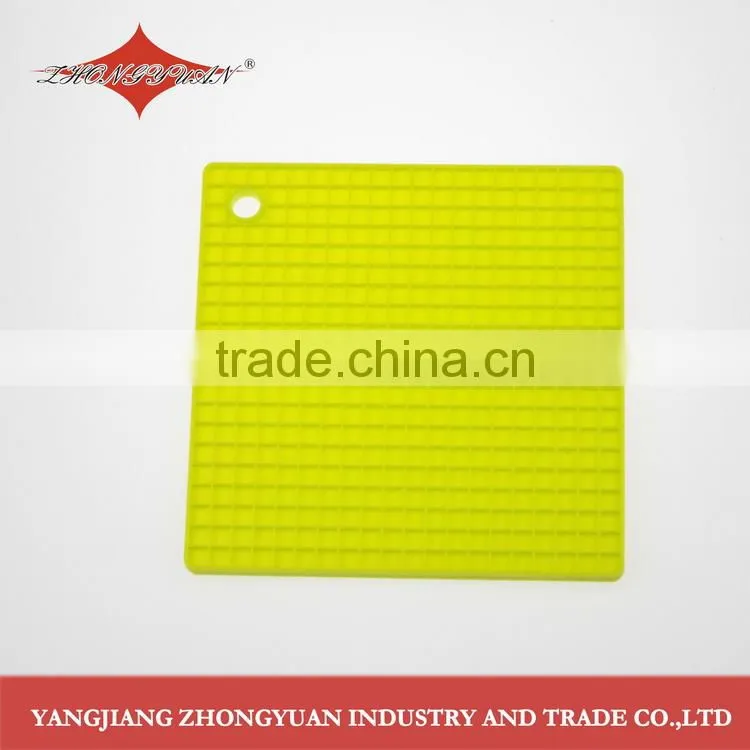 Square shape heating resistant non-stick silicone mat for baking