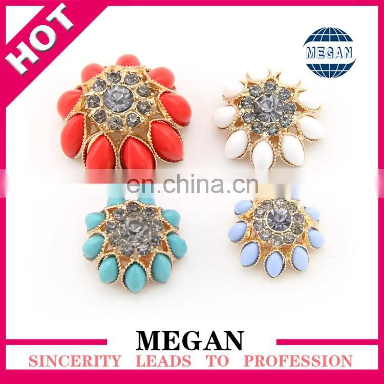 Customized pink fashion pearl garment bag button for wedding decoration