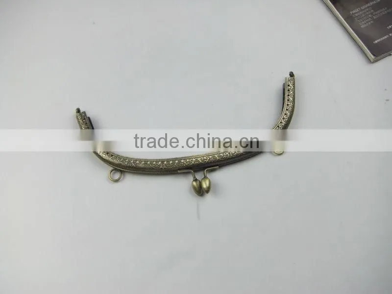 2014 NEW!Antique Brass DIY Metal Sewing Purse Frame DIY Purse Frame With Kiss Lock