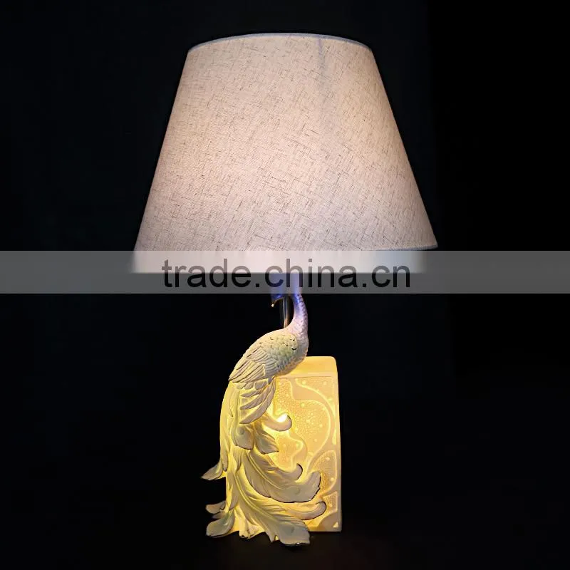 new designed fancy resin table lamp