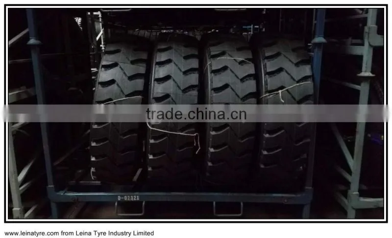 Radial truck tyre 11R24.5