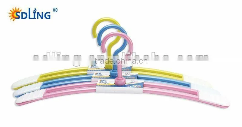 long strip shape fashionable and plastic clothes rack