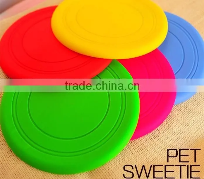 Comfortable pet toy silicone dog frisbee