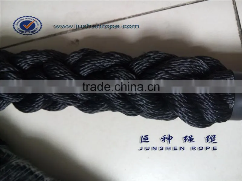 Beckham use black battle rope for Training Rope time