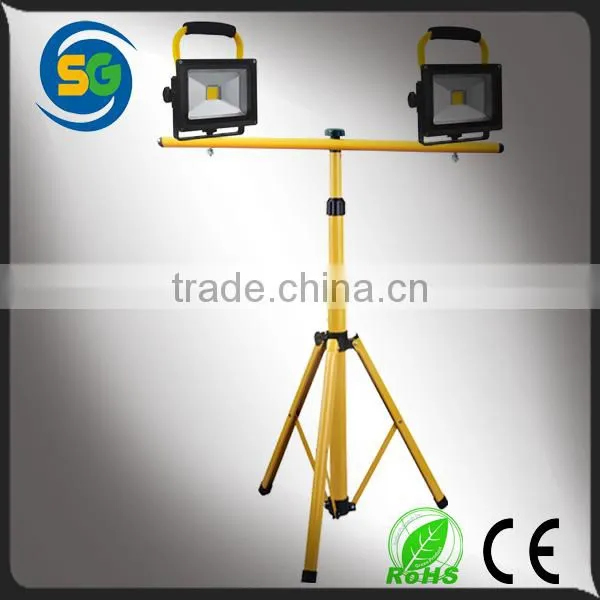 Factory price tripod 20w COB LED rechargeable light LED rechargeable emergency light