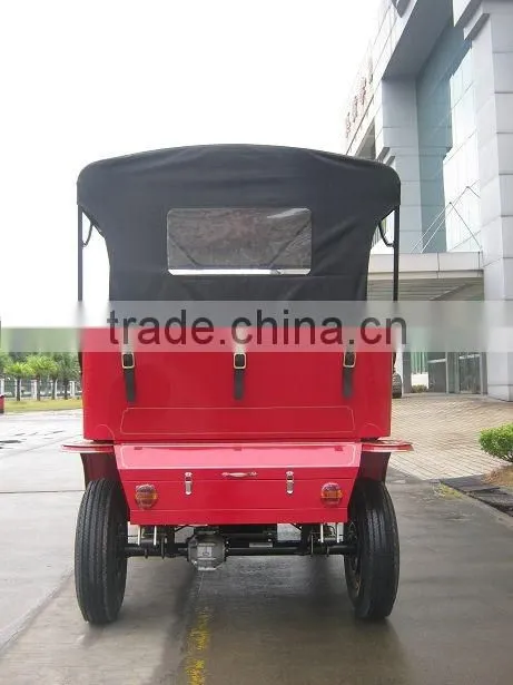 Royal 4 wheel vintage wedding celebrate model T coupe 48V club car