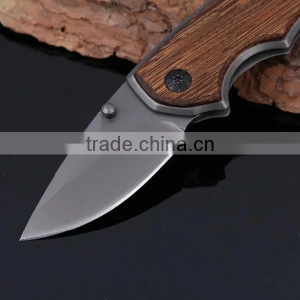 Camping folding pocket knife, outdoor survival fruit knife multi-function tool