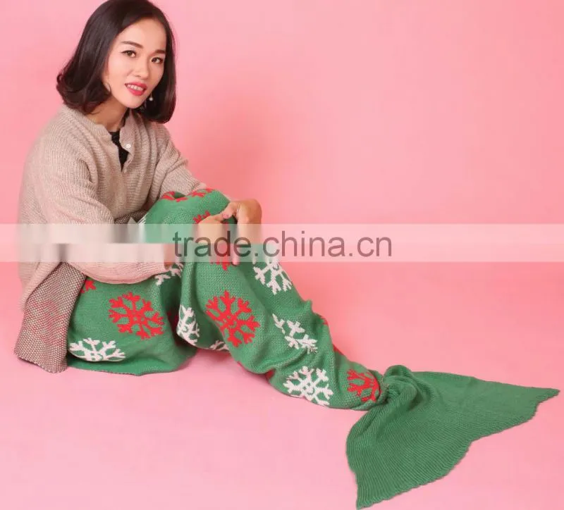 Customized size and color christmas green knitted mermaid tail blanket for ladies