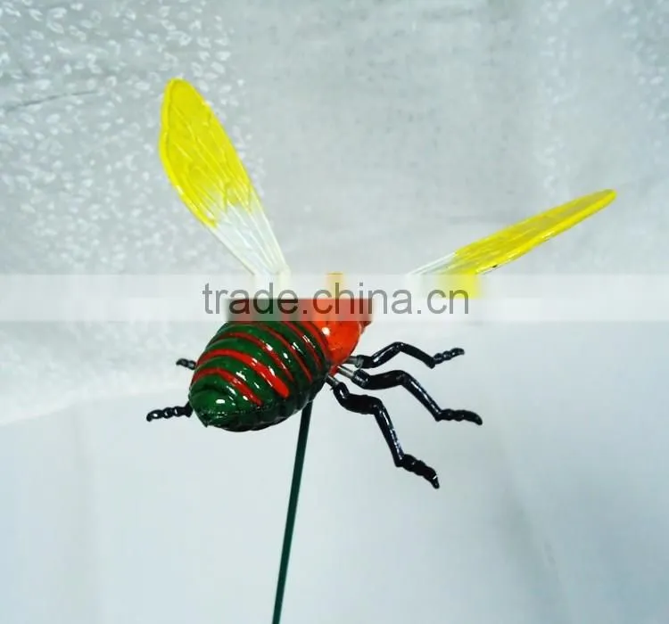 Supply Plastic Small Insect Bee Toy