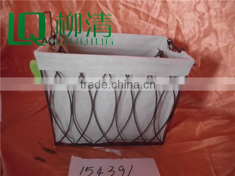 Cheap Handmade Wire Storage Basket With Cloth Linner