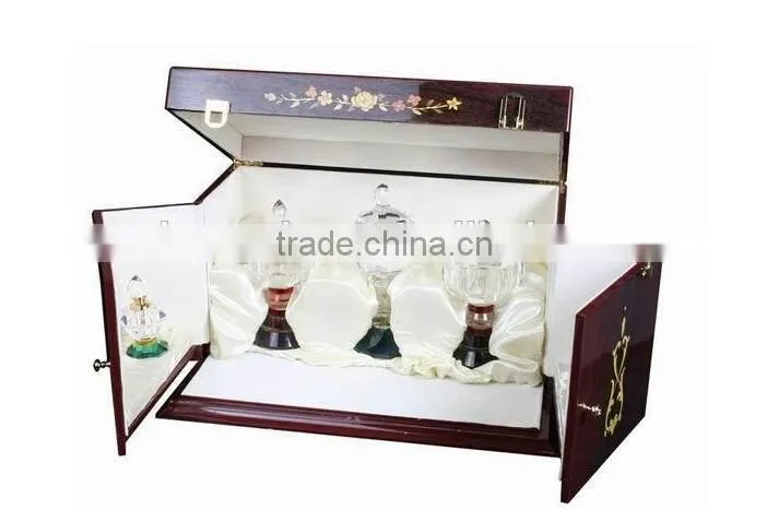 China Factory Supply Elegant Perfume Storage Box (PP-1404)