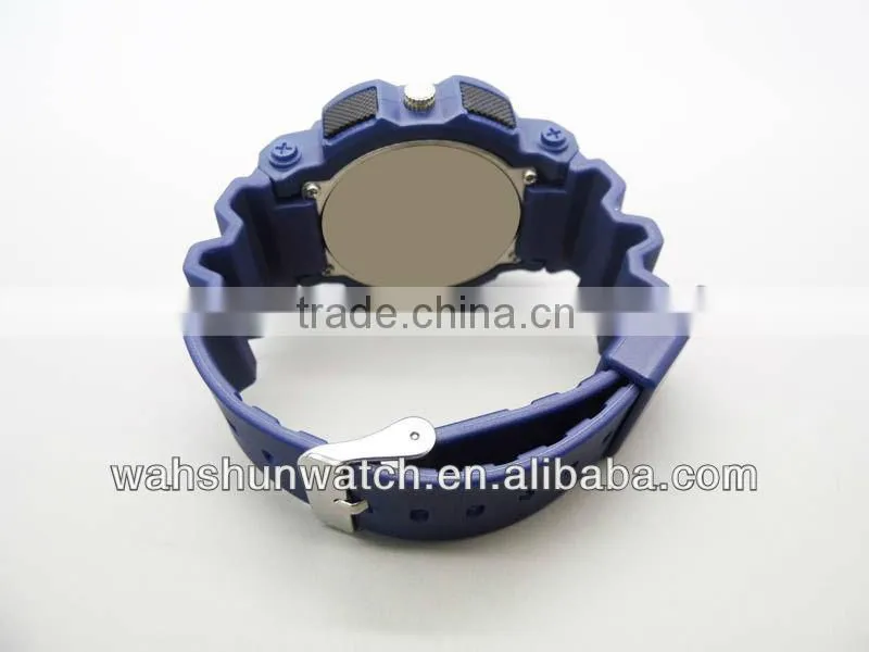 2013 best selling smart china digital movement sports hand watch