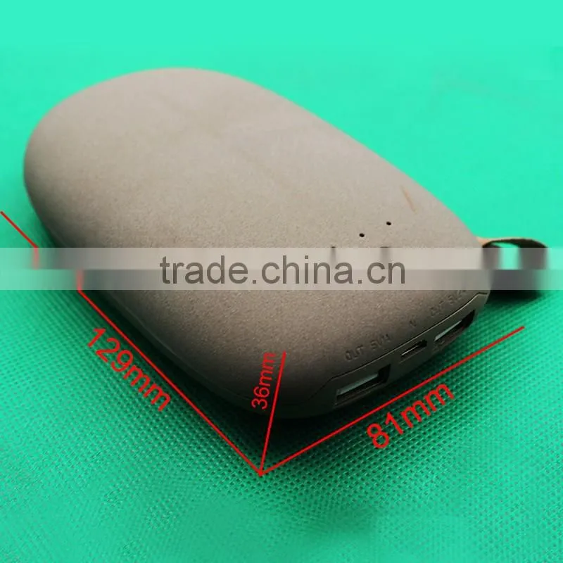 2016 new design ultra slim 5V 1A promotional 4000mah mobile solar power bank