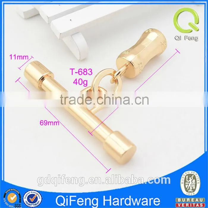 new fashion flexible bag ornament with chain and stopper