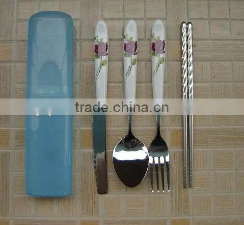 Portable takeaway travel cutlery set with plastick box packing