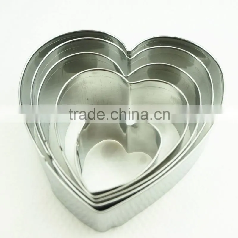 47097 5pcs heart shape stainless steel cookie cutter set