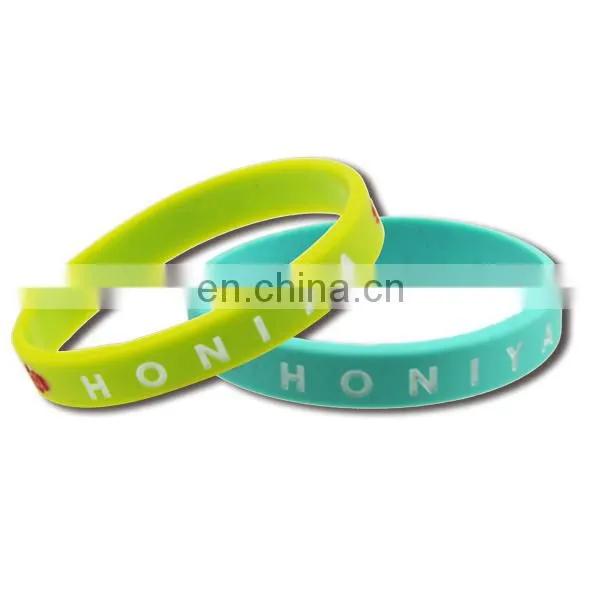 Debossed silicone wristband bracelet supplier