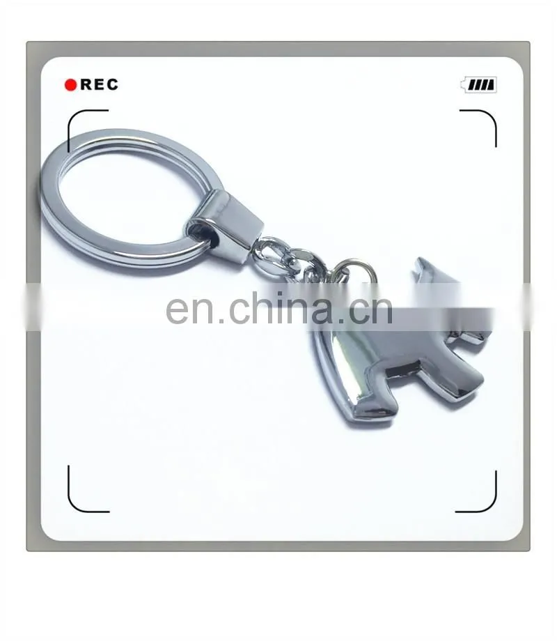 Wholesale fashion dog shaped metal keychain