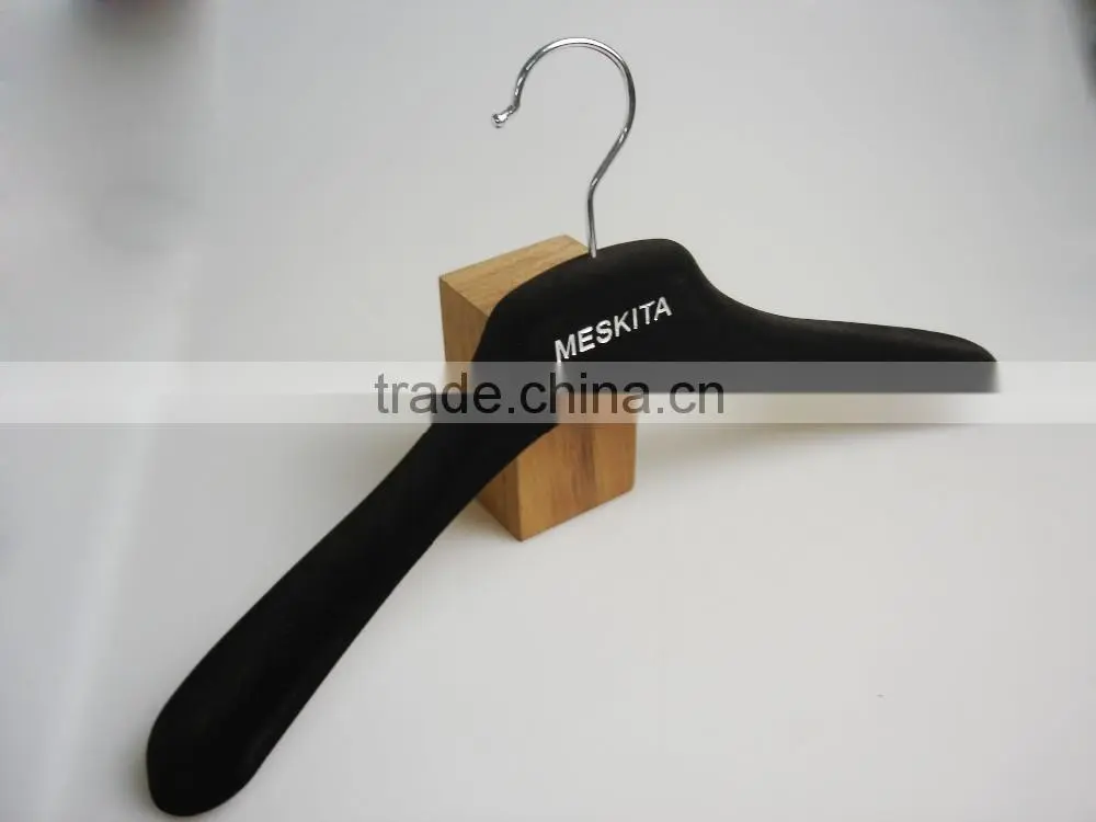 HA7009 shirt display hanger plastic cloth hanger designs available