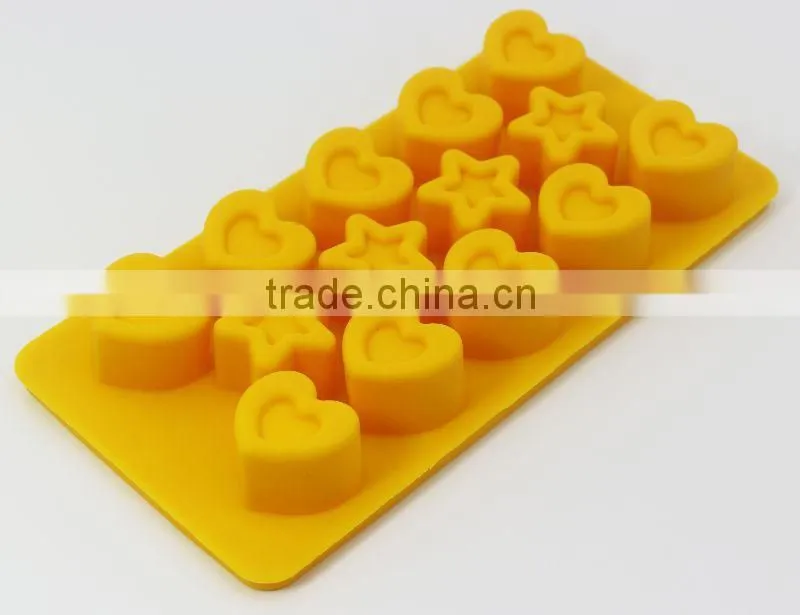 Kitchen accessory molds for candles