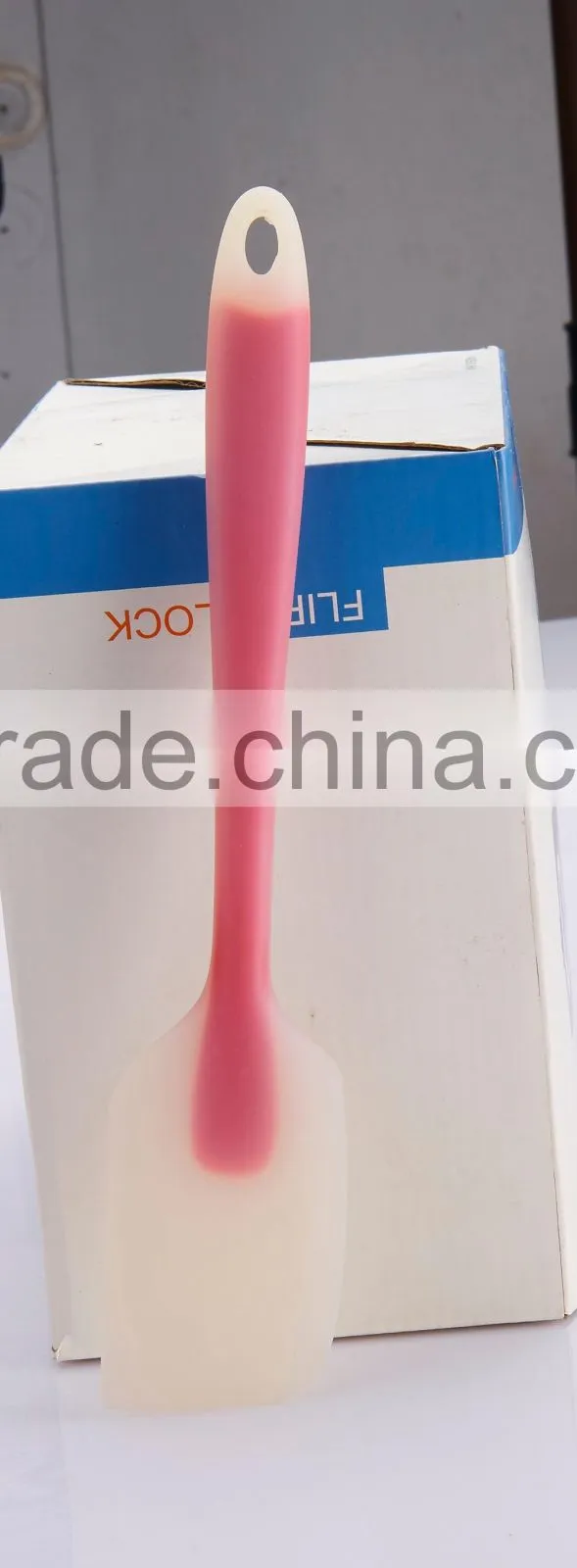 Silicone with nylon inside, BPA FREE, Heat Resistance, Non-toxic,Light spaghetti server,Kithench Utensils