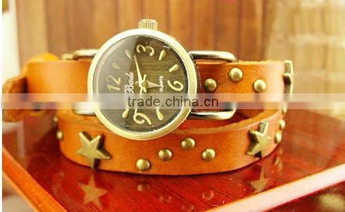 Pu leather wrap watch with stars on the strap