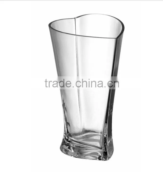 Elegance Popular Customized Embossed Transparent Glass Vase