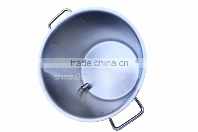 Stock Pot with Faucet