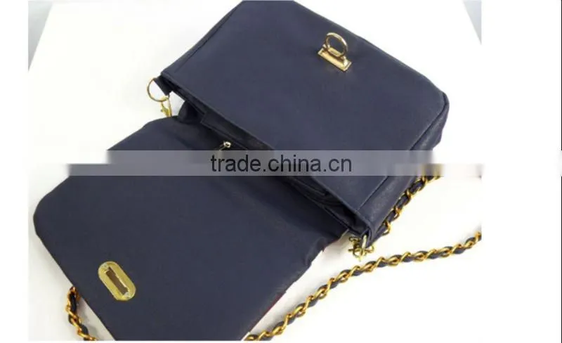 The New England flag Vintage messenger Crossbody Bag chain female