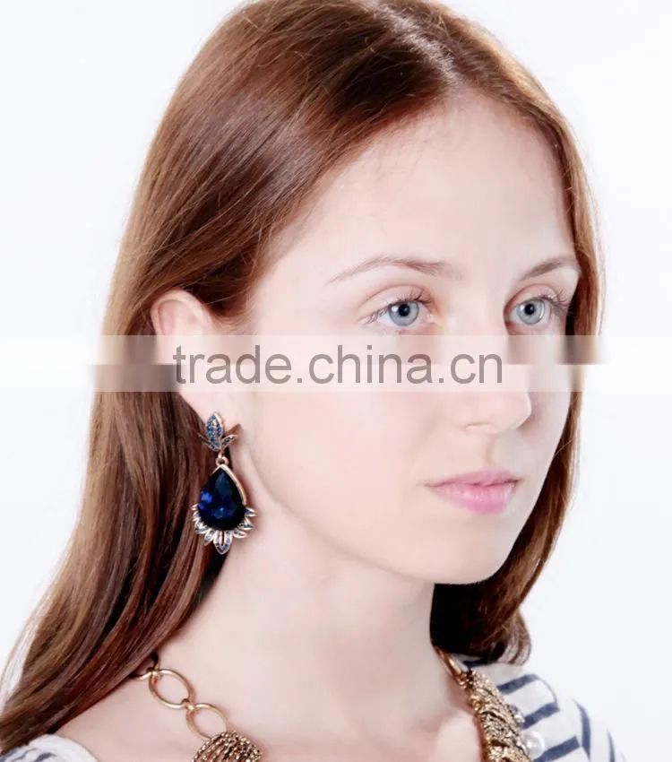 Waterdroplet mixcolor leaf shape vintage vintage earrings earrings