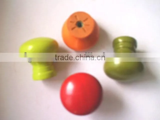 Painting different color novelty furniture wooden knob