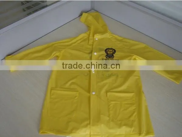 PVC/polyester long raincoat
