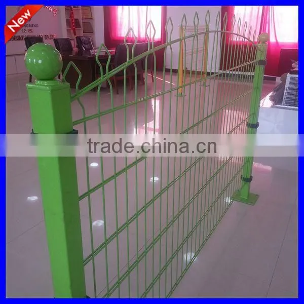 DOUBLE ROD FENCE