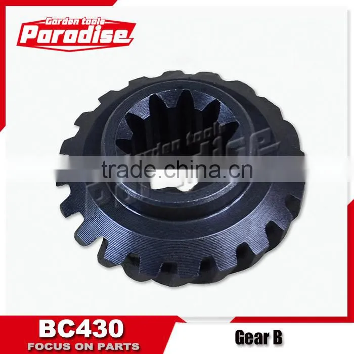 CG260 330 430 520 Brush Cutter Gear Head Spare Parts