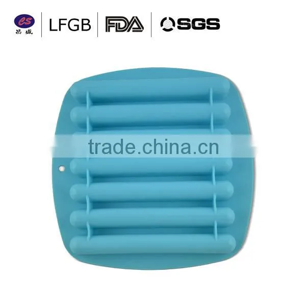 2014 new design hot sale strip shape Silicone Ice cube Tray
