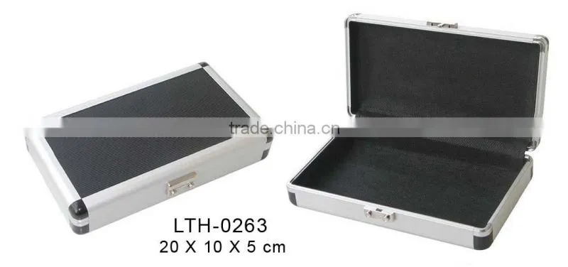 newly design aluminum cigar packing box wholesale cigar gift set mini cigar case