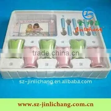 Transparent blister tray for cosmetics