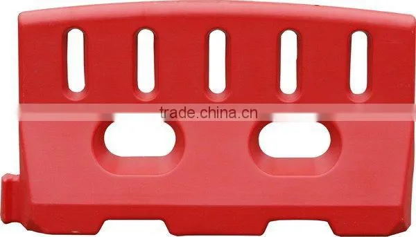 38kg Water filled red plastic barrier supplier
