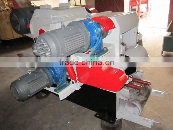 Pine Wood Sawdust Making Machine