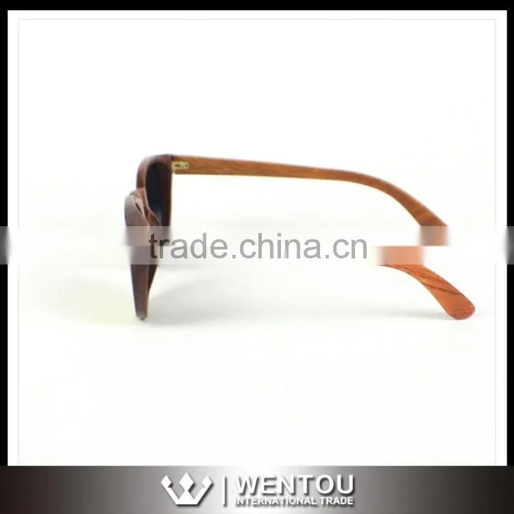 Wooden Polarized Lense Sunglasses