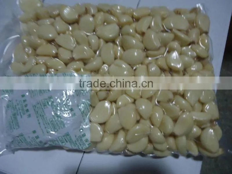 peeled garlic cloves