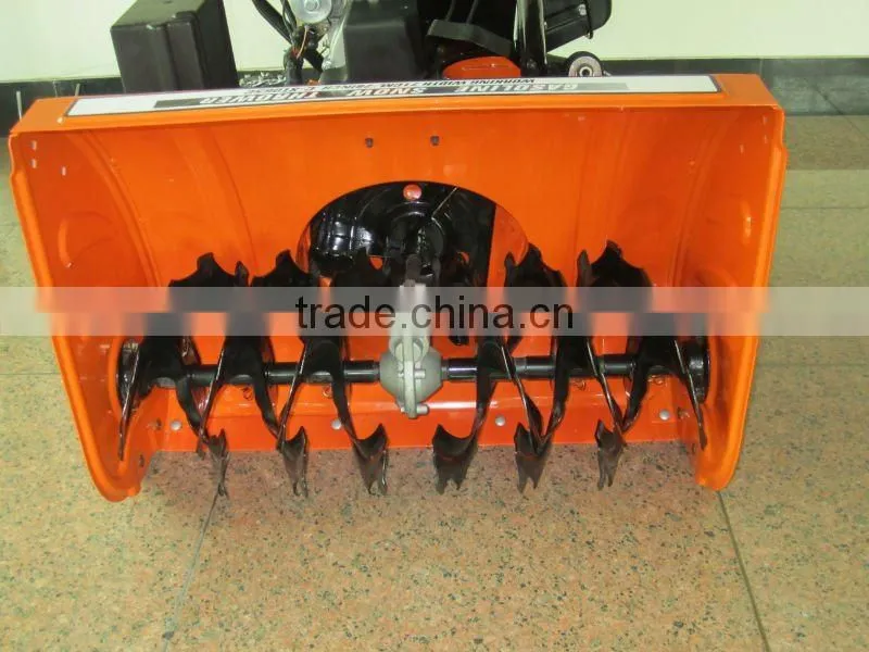 Factory direct sale triangular crawler snow blower/thrower