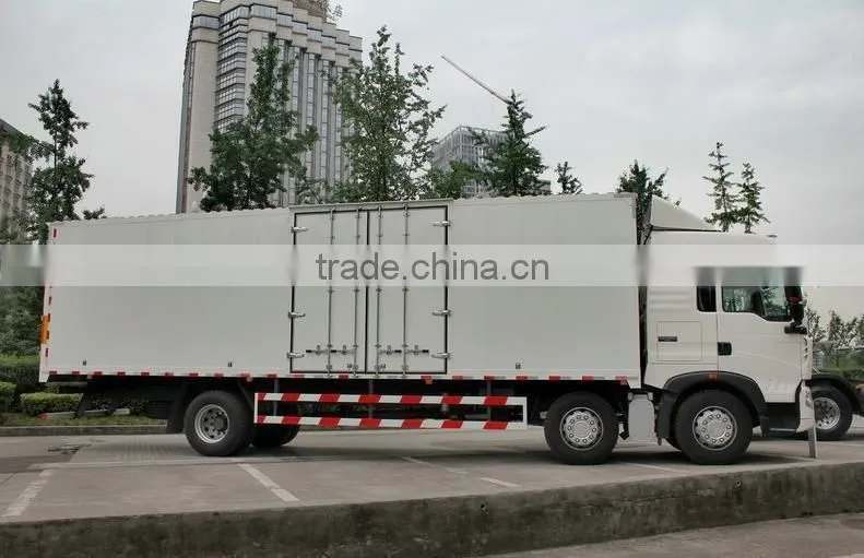 Sinotruk Howo T5G Cargo Truck 310HP 6X2 Euro5