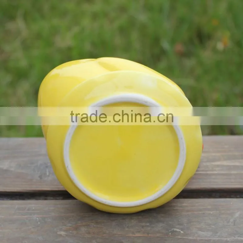 Attractive desktop decor yellow duck shape animal ceramic planter