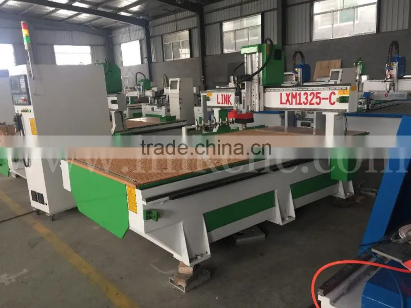 Heavy duty 3 Axis Automatic Wooden Door Painting Machine LXM-1325-C