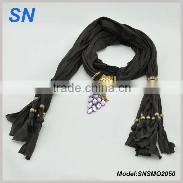 Phoenix patterns crystal pendant scarf/lovely scarf