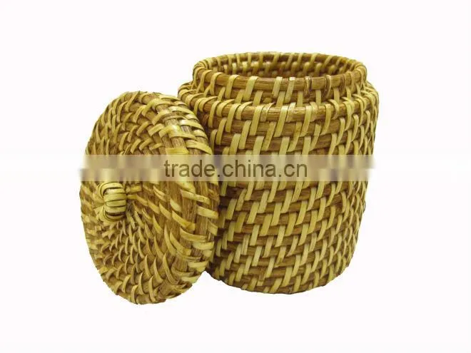 2015 New Product Square Water Hyacinth Basket for Home Decoration and Futniture