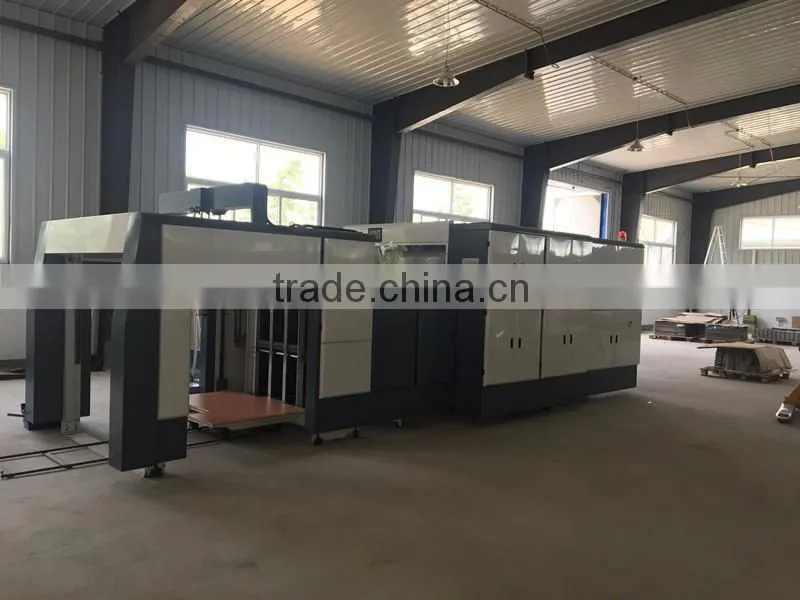 Automatic flat bed die cutting machine with heating syestem