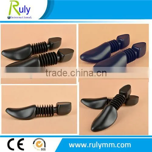 cheap plastic shoe trees for shoes